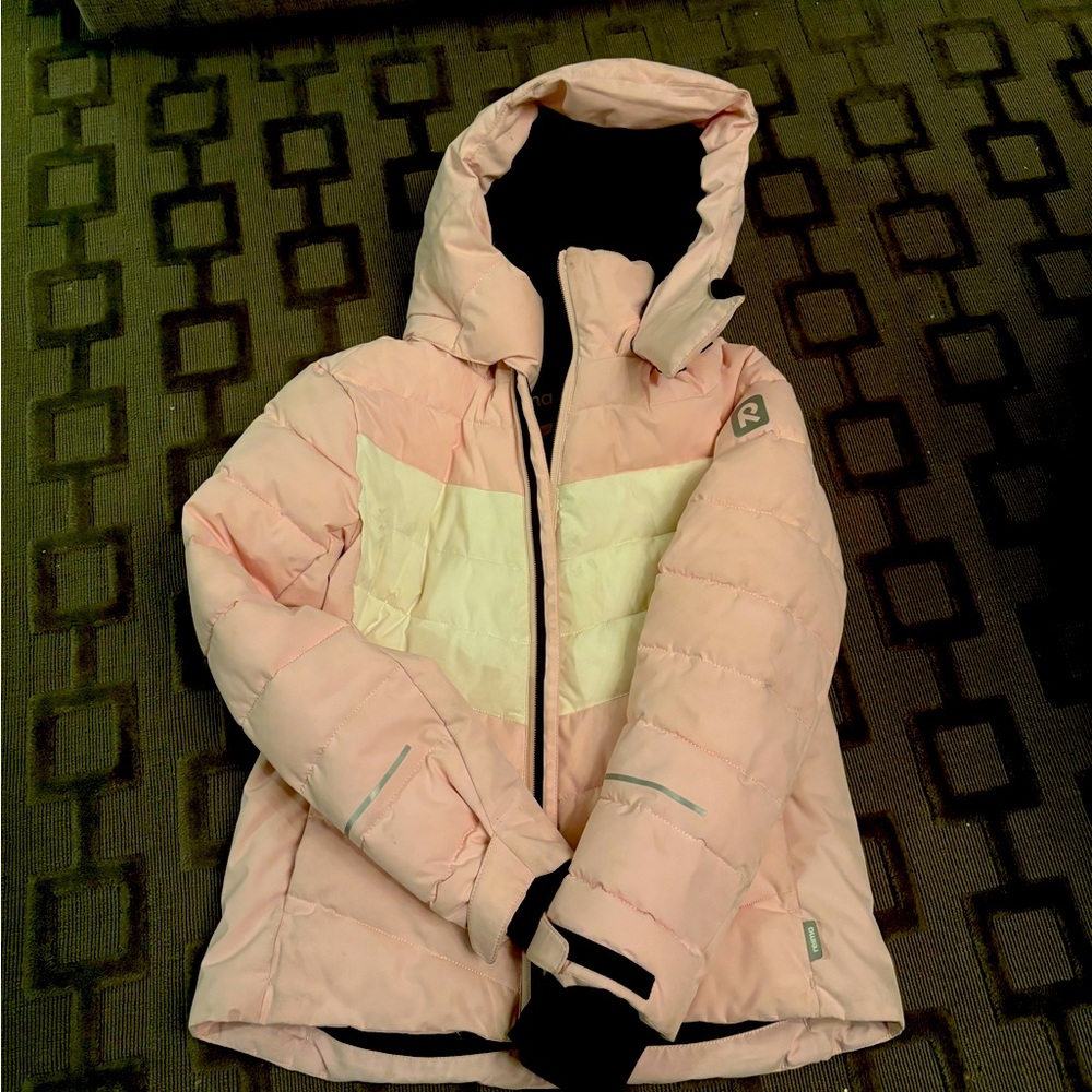 Kids youth girls ski jacket.  Ski brand REIMA.  Purchased in COLORADO